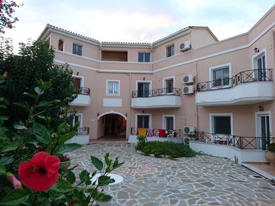 Doras Zante Studios & Apartments