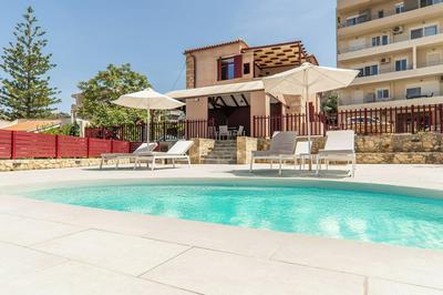 Casa Chris