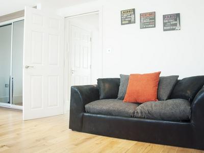 Capital Host Baker Street