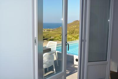 Elysian Santorini