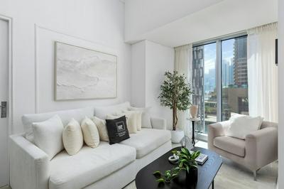 Maison Privee - Sleek Stay in Dubai Marina’s Famous Twisting Tower