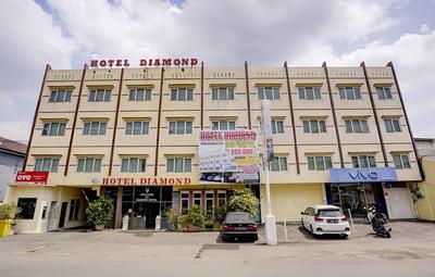 OYO 90118 Hotel Diamond Syariah