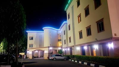 Savannah Suites Limited