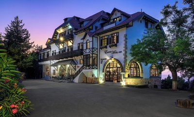 Elafos Hotel