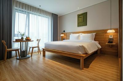 Nam Dat Hotel by D'Lecia Ha Long