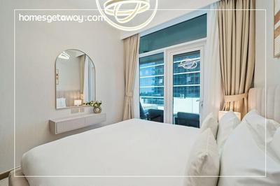 Modern 2BR – Canal-Side Elegance