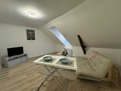 Modern Comfort in the Heart of Le Mans