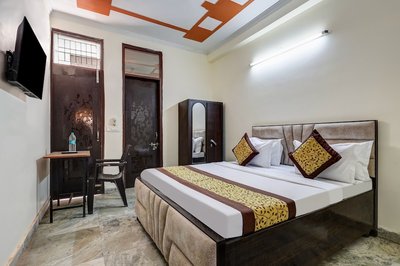 Hotel Sunshine By The Premium Villa