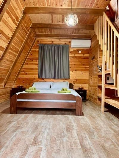 Royal View Lodge