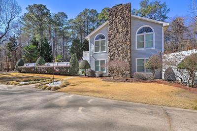 Immaculate Suwanee House w/ Pool & Game Room!