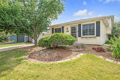 Modern Retreat With Private Pool & Yard 3 Bedroom Home