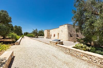 1963 Villa Ajeni by Perle di Puglia