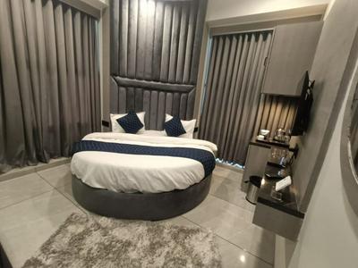 Goroomgo Asiana Motera Ahmedabad