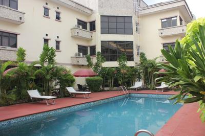 Carlson Hotel