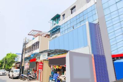 OYO 2840 Arcadia Residence Near Stasiun Mangga Besar
