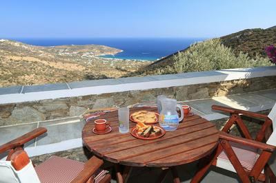 Mirsini Apartments in Sifnos