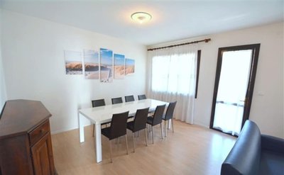Large row House With Private Fenced Garden for 10 Guests in Lignano Pineta