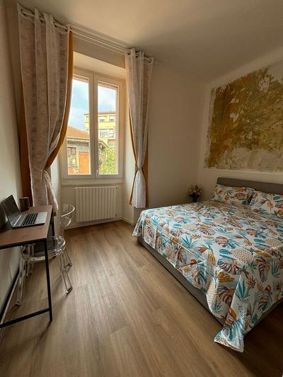 Pleasant Apartment Near Center