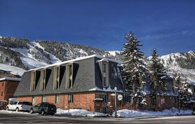 Chateau Chaumont & Dumont Condominiums by Frias