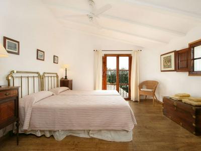 Poolside Villa Stay for Groups