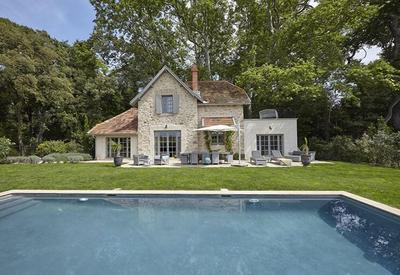 Château Saint Pierre de Serjac