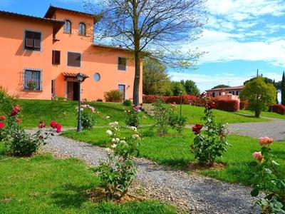 Holiday Home With Swimming Pool With Bubble Bath and Children's Pool