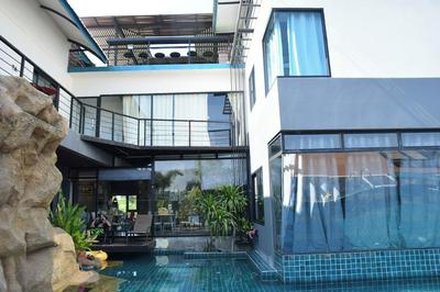 Bkl Pool Villa Pattaya