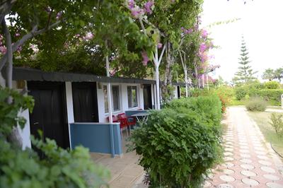 Grand Ada Family Hotel