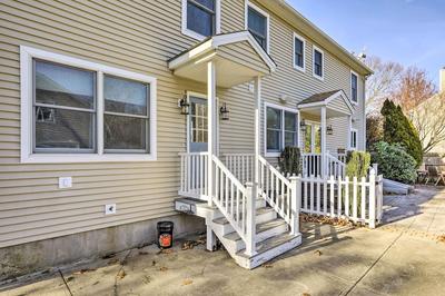 7 Mi to Downtown Providence: Quiet Apt in Seekonk