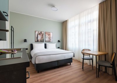 Limehome Athens Geraniou