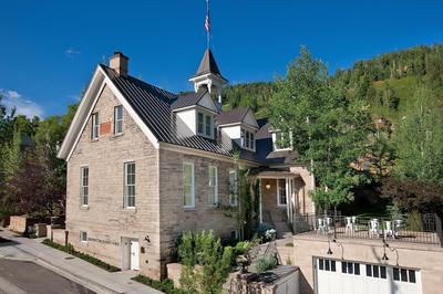Washington School House