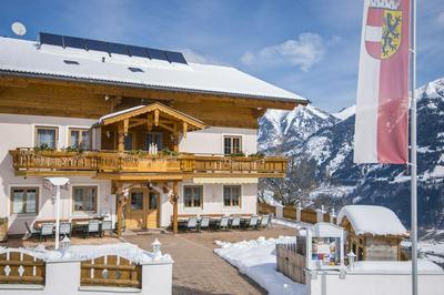 Hotel-Pension Lackenbauer