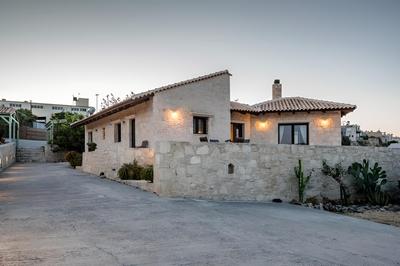 Casa di Pietra Elia