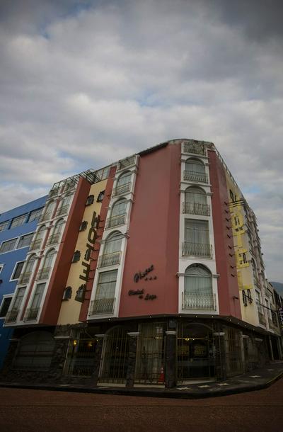 Terra Mistica Ciudad Del Lago Hotel