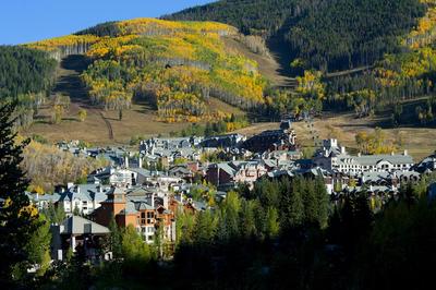 Highlands Slopeside #221 3 Bedroom Condo by RedAwning