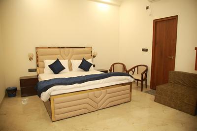 Treebo Brij Kaushal, Near Prem Mandir