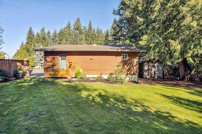 Pet-friendly Kent Vacation Rental, Walk to Lake!
