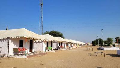Lucky Desert Camp