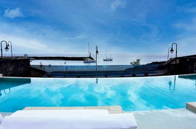 Royal Marina Suites Boutique Hotel