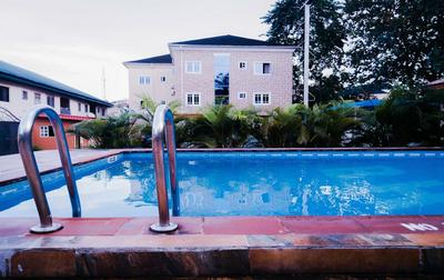 Beneville Hotel and Apartment