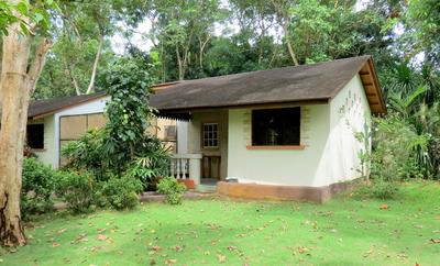 Alonaland Resort Apartelle