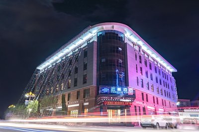 Yunman Hotel Shangrila