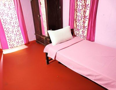Vailankani guest house