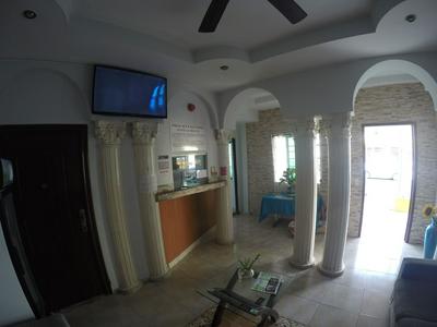 Hotel BackPacker Inn