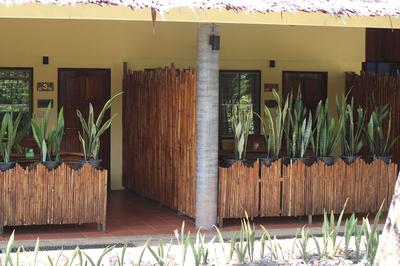 Sawasdee Lagoon Camping & Restaurant