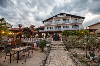 Meliores Rooms & Restaurant