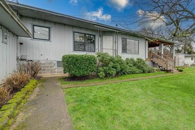 Family-friendly Winston Vacation Rental w/ Deck!
