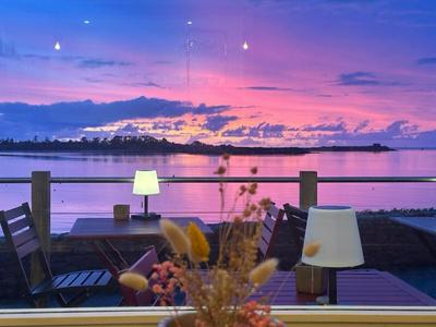 Hôtel la Baie des Anges, son SPA marin et sa piscine couverte et chauffée