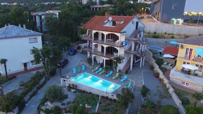 Apartments Lounger Frkovic