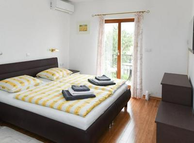 Serene Retreat Hvar Villa With Pool and Hot Tub